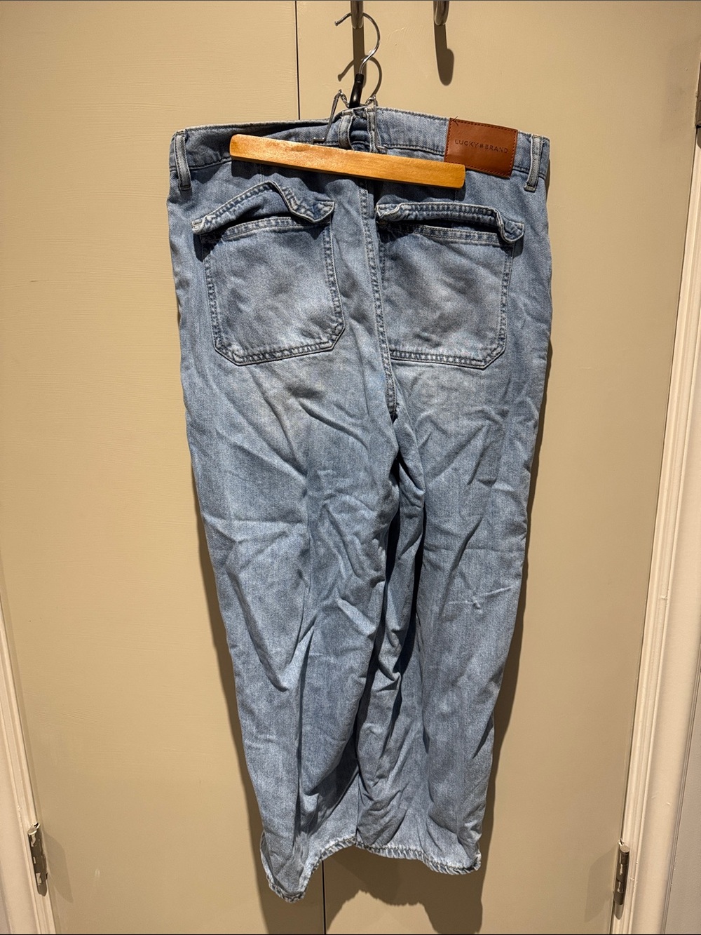 Lucky Brand Light Blue Cropped High-Waist Jeans - Picture 3 of 5